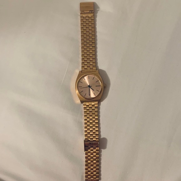 SOLD !!! ROSE GOLD NIXON MINIMAL TIME TELLER WATCH (UNISEX) - Picture 3 of 5